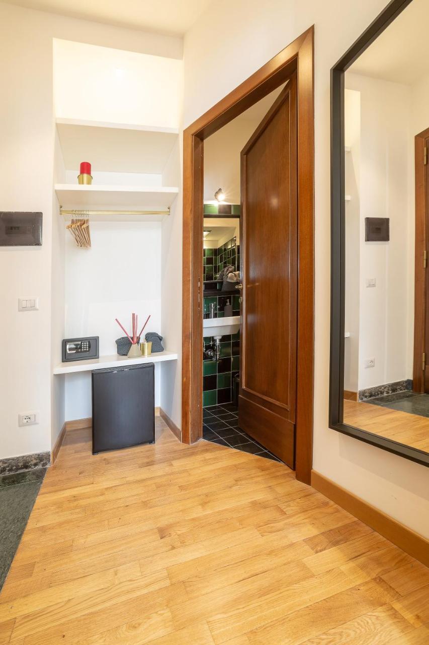 Lombardia40 Luxury Suites Roma Exterior foto